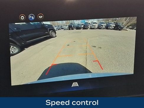 Used 2025 Chevrolet Equinox LT image 13