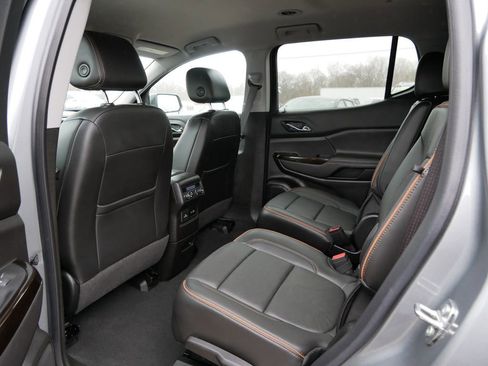 Used 2023 GMC Acadia AT4 w/ Technology Package AWD/4WD image 15