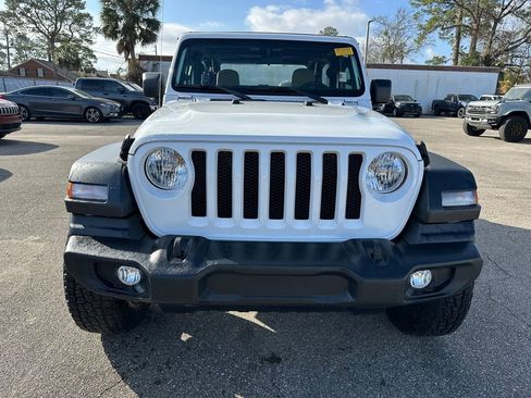 Used 2021 Jeep Wrangler Sport image 20