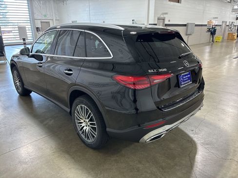 New 2026 Mercedes-Benz GLC 300 4MATIC image 4