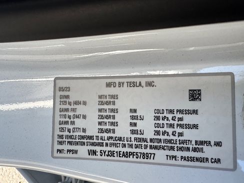 Used 2023 Tesla Model 3 Standard Range RWD image 18