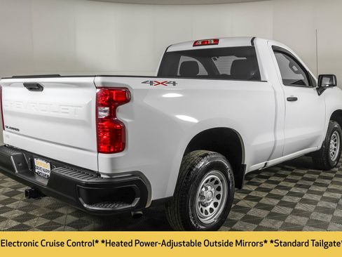 Used 2025 Chevrolet Silverado 1500 W/T w/ WT Value Package image 16