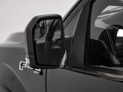 Used 2018 Ford F150 XLT w/ Equipment Group 302A Luxury AWD/4WD image 35