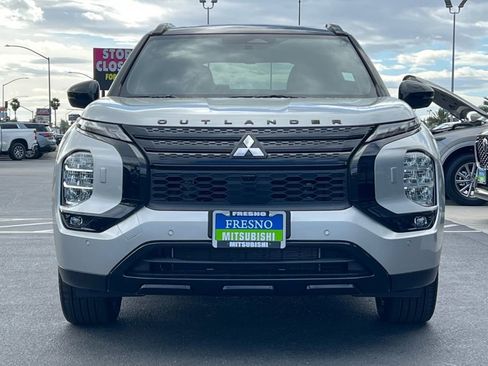 New 2025 Mitsubishi Outlander SEL Black Edition image 10