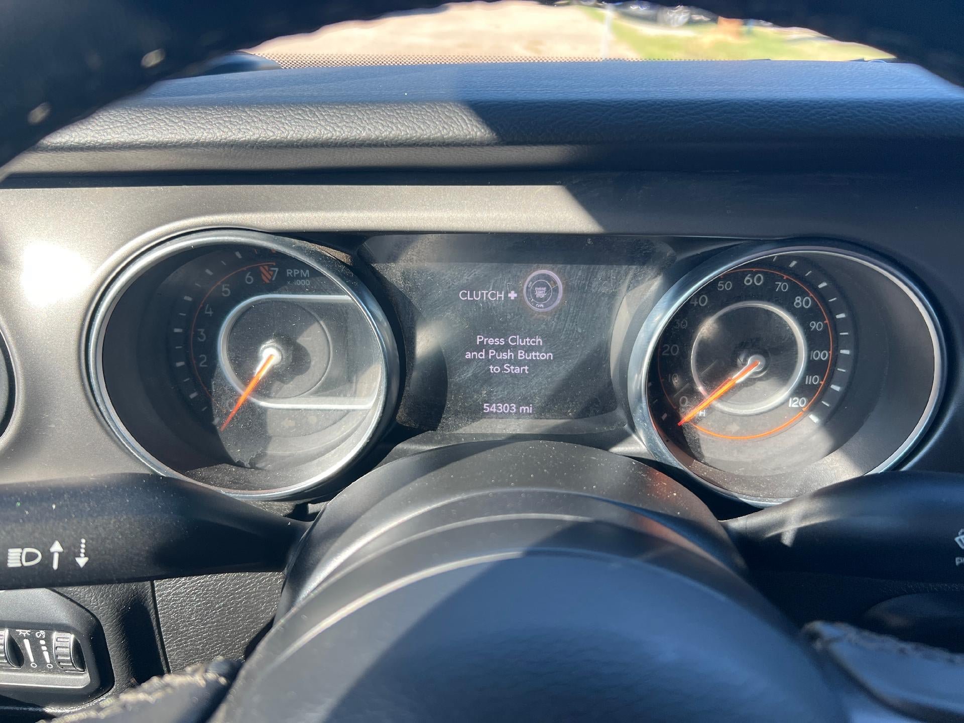 Used 2022 Jeep Gladiator Sport AWD/4WD image 22