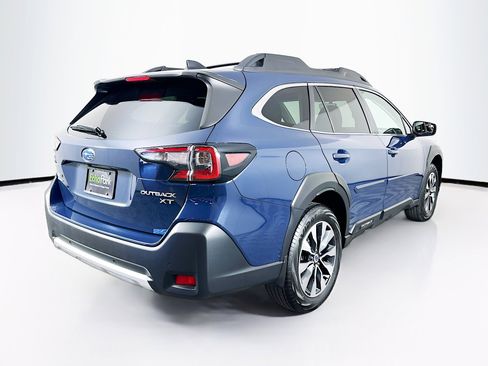 Used 2023 Subaru Outback Limited XT AWD/4WD image 9