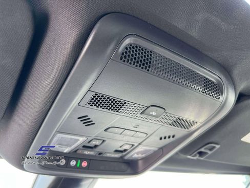 Used 2022 Cadillac XT5 Sportv image 33