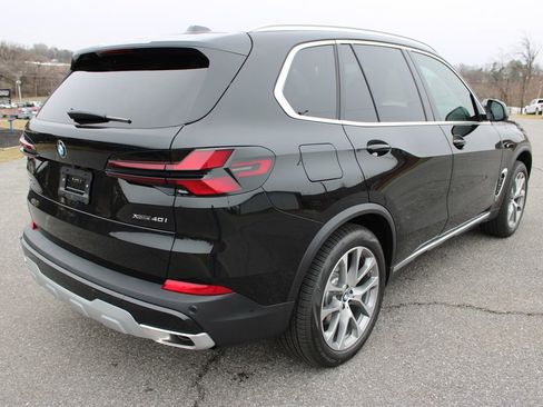 New 2026 BMW X5 xDrive40i w/ Executive Package image 8