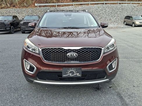 Used 2018 Kia Sorento EX w/ EX Advanced Touring Package image 5