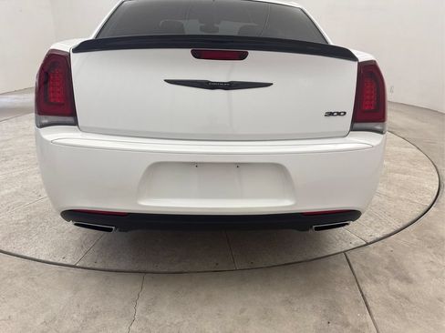 Used 2023 Chrysler 300 Touring w/ Sport Appearance Package RWD image 26