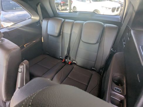 Certified 2022 Mercedes-Benz GLS 450 4MATIC image 2