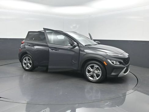 Used 2023 Hyundai Kona SEL FWD image 38