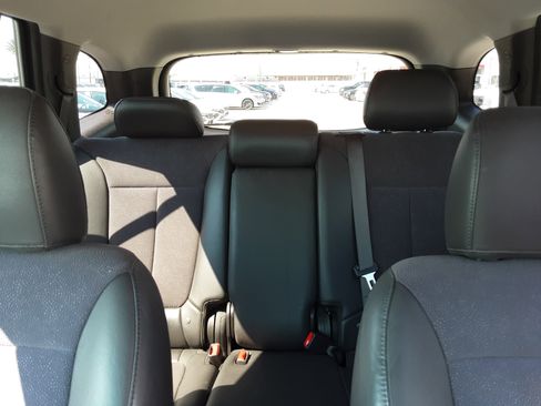 Used 2012 Hyundai Santa Fe SE image 19