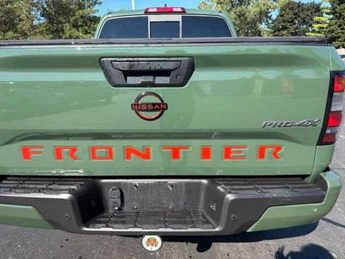 Used 2022 Nissan Frontier PRO-4X AWD/4WD image 12
