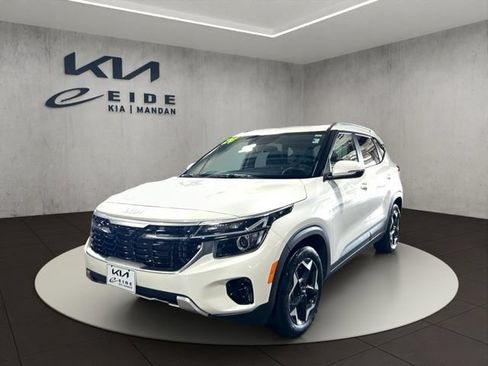 Used 2024 Kia Seltos EX AWD/4WD image 8