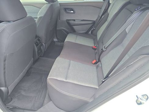 Certified 2023 Nissan Rogue SV image 16