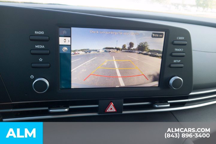 Used 2026 Hyundai Elantra SE FWD image 24