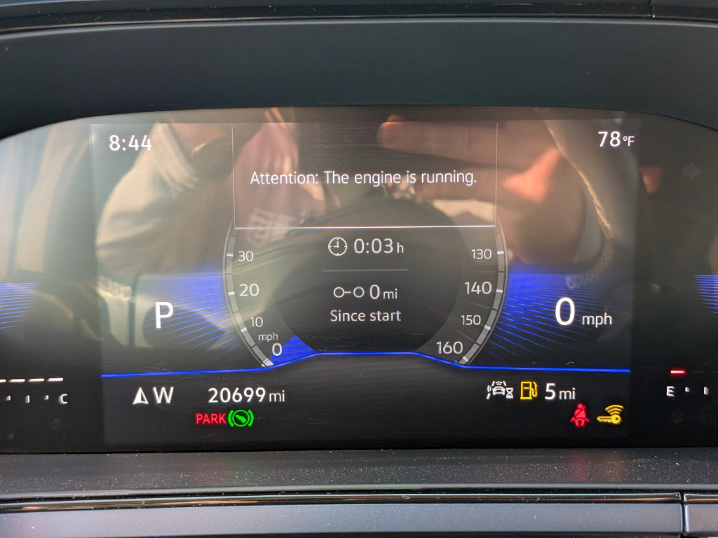 Certified 2023 Volkswagen Taos SE w/ Panoramic Sunroof Package FWD image 31