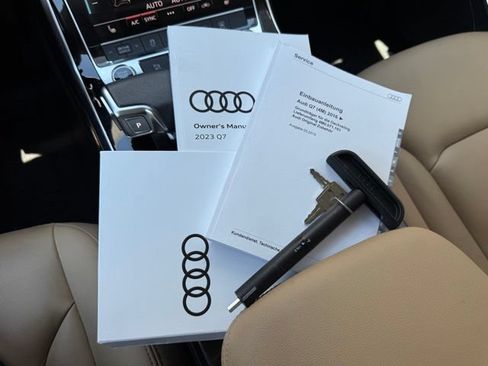 Certified 2023 Audi Q7 3.0T Premium w/ Towing Package AWD/4WD image 18