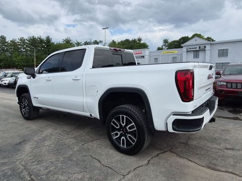 Used 2023 GMC Sierra 1500 AT4 w/ Technology Package AWD/4WD image 6