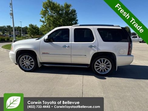 Used 2013 GMC Yukon Denali AWD/4WD image 7