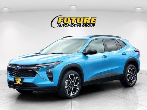 Used 2025 Chevrolet Trax RS w/ Driver Confidence Package FWD image 8