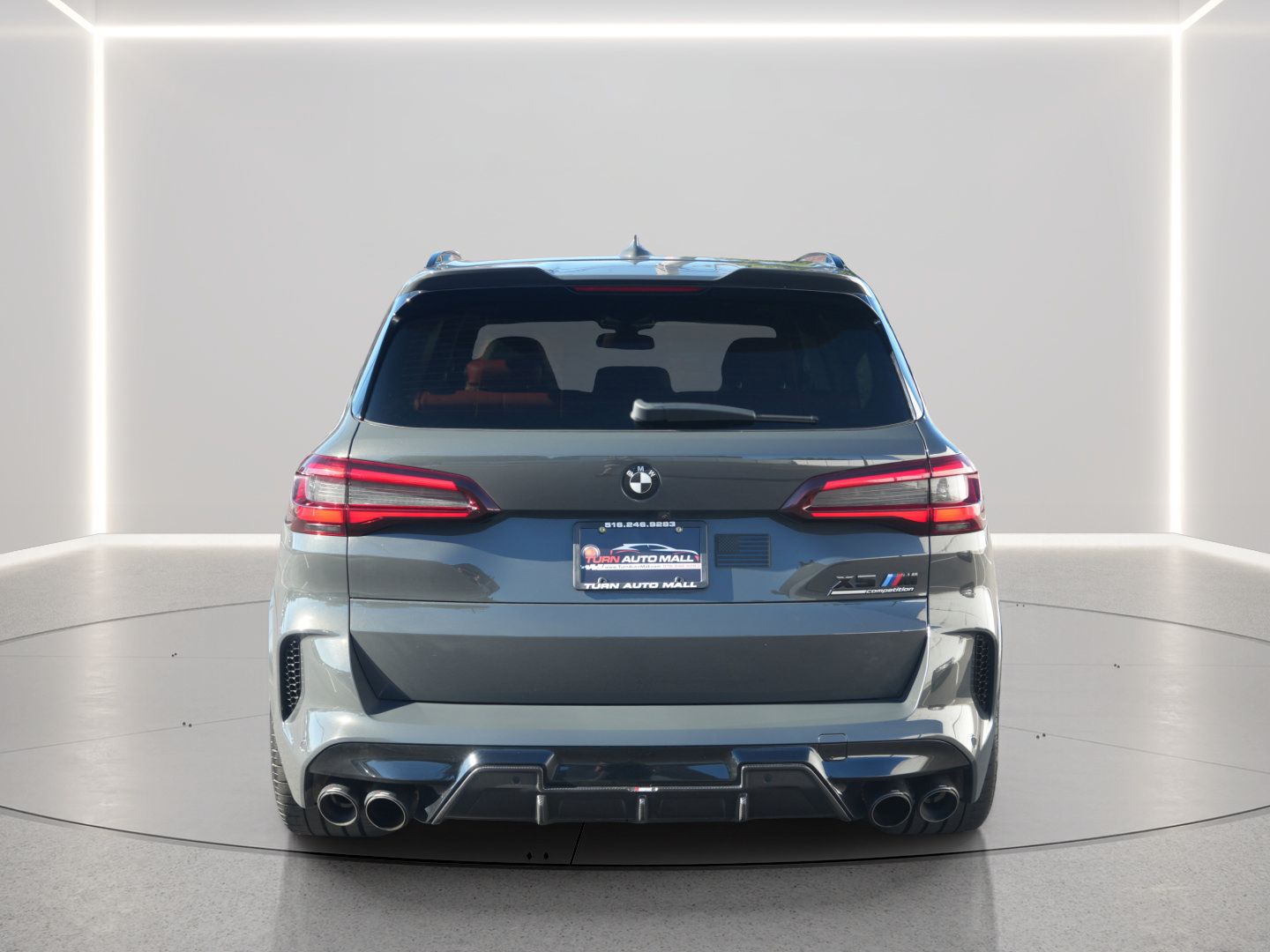 Used 2022 BMW X5 M w/ Competition Package 2 AWD/4WD image 4
