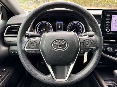Used 2023 Toyota Camry LE FWD image 14