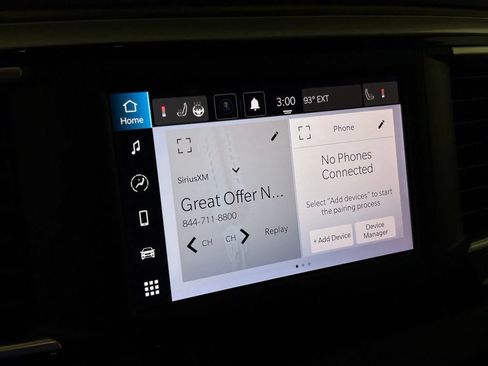 Used 2023 Chrysler Voyager LX FWD image 29