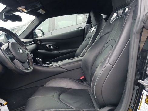 Used 2020 Toyota Supra RWD image 4