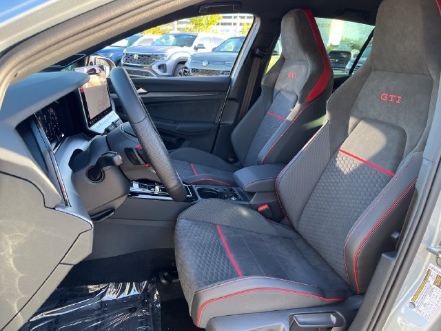 New 2026 Volkswagen GTI SE FWD image 12