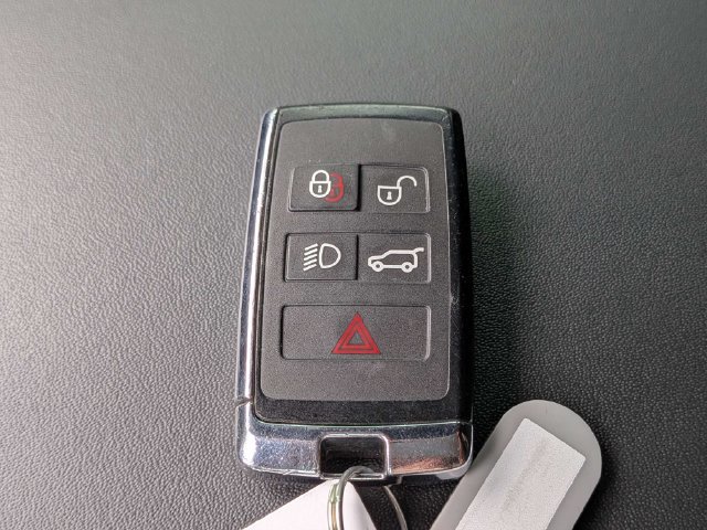 Used 2023 Land Rover Range Rover SE AWD/4WD image 31