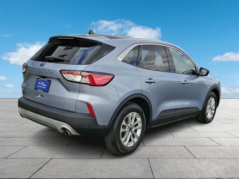Certified 2022 Ford Escape SE w/ Convenience Package FWD image 6
