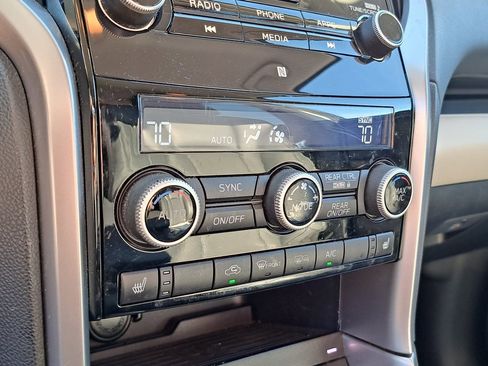 Certified 2021 Subaru Ascent Limited w/ Popular Package #4 image 17