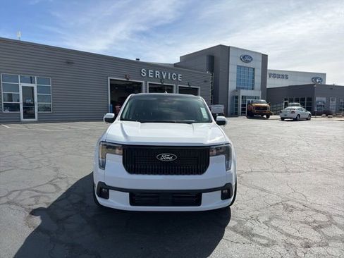 New 2025 Ford Maverick Lobo image 44