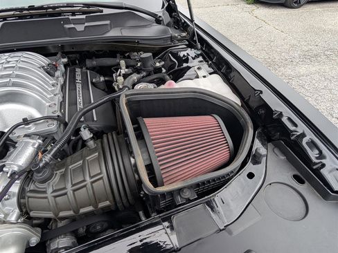 Used 2022 Dodge Challenger SRT Hellcat Redeye image 10