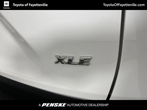 Used 2025 Toyota RAV4 XLE FWD image 4