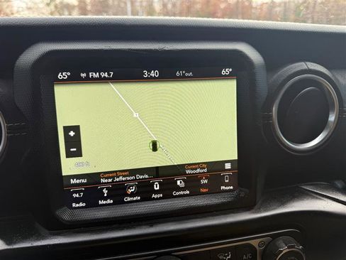 Used 2019 Jeep Wrangler Unlimited Sahara image 32