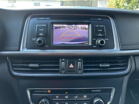 Used 2017 Kia Optima LX w/ Option Group 014 FWD image 23