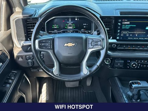 Used 2023 Chevrolet Silverado 1500 LTZ w/ LTZ Convenience Package II AWD/4WD image 15