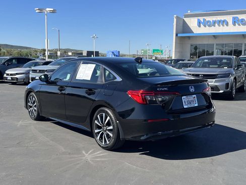 Certified 2024 Honda Civic EX image 3