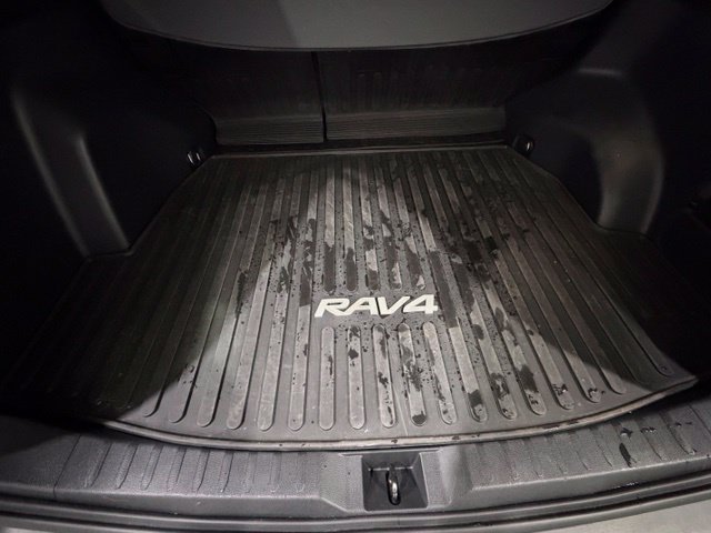 Used 2025 Toyota RAV4 LE AWD/4WD image 21
