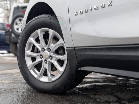 Used 2018 Chevrolet Equinox LT image 6