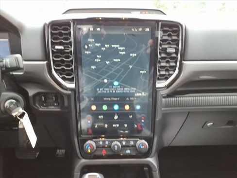 New 2025 Ford Ranger XLT image 9