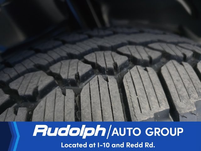 Used 2022 Jeep Wrangler Unlimited Rubicon w/ Steel Bumper Group AWD/4WD image 25