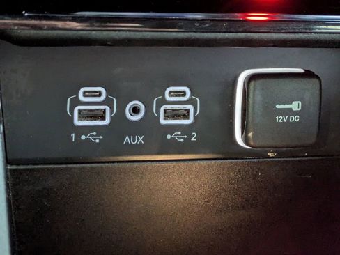 Used 2023 Jeep Grand Cherokee L Laredo w/ Trailer Tow Group (B) image 24