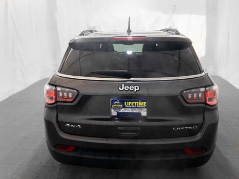 Used 2022 Jeep Compass Limited image 6