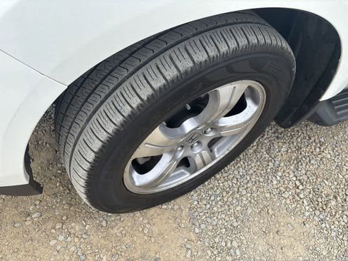 Used 2015 Honda Pilot EX-L image 4