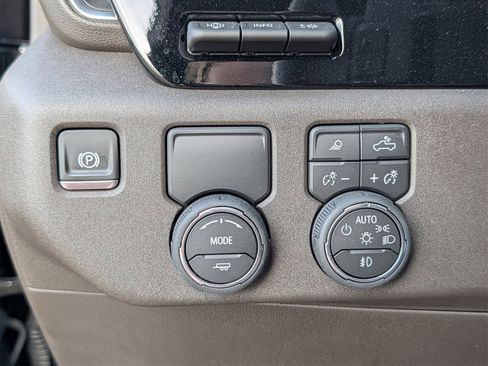 New 2026 Chevrolet Silverado 1500 LTZ w/ LTZ Premium Texas Edition image 25