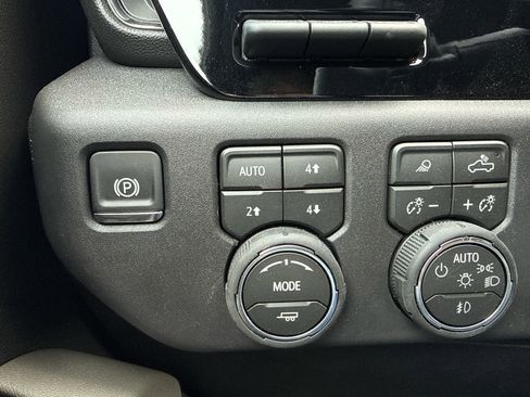 New 2026 Chevrolet Silverado 1500 ZR2 w/ LPO, Dark Essentials Package AWD/4WD image 27